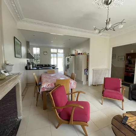 Spacieuse A Cabourg, 200m Plage, Jardin, 5 Chambres, Parking, Menage Inclus - Fr-1-487-359 Semesterbostad Cabourg